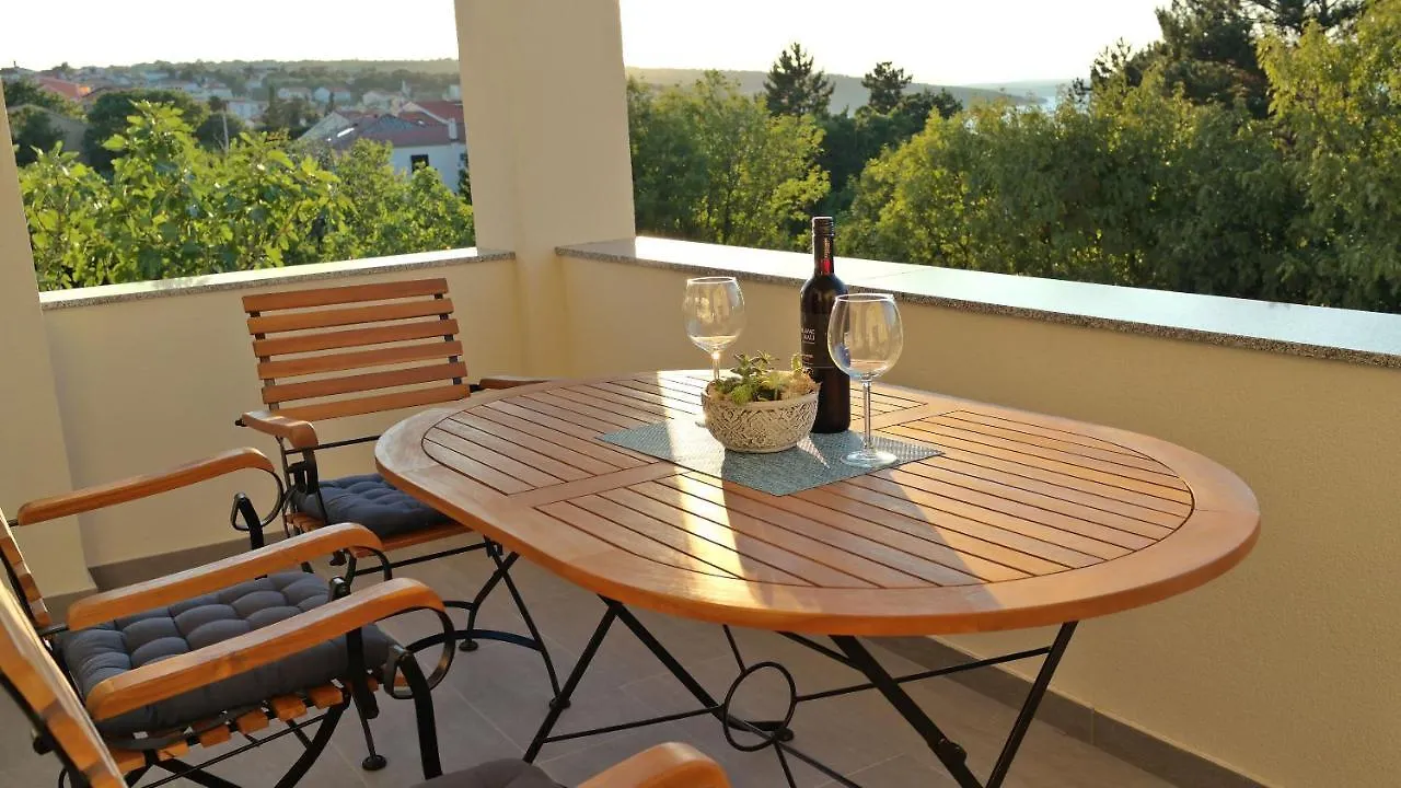 Apartment Karmen Silo  Croatia